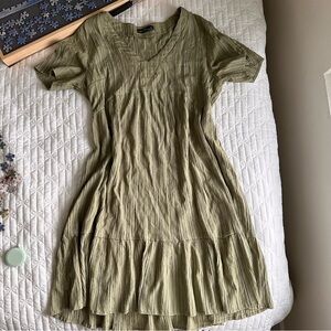 Green Short Sleeve Dress